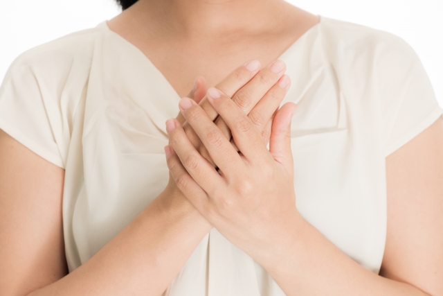 更年期障害の症状が心配な女性